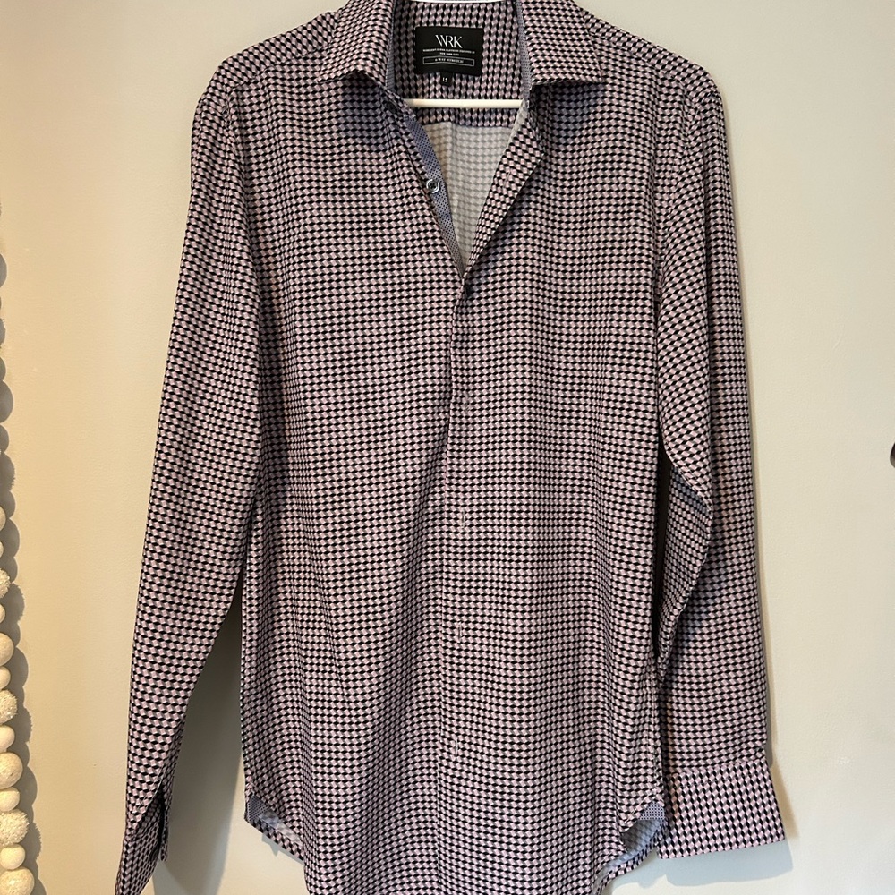 Men's athletic dress shirt